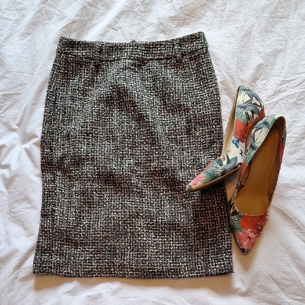 Cream and Black Knee-Length Pencil Skirt for Cocktail